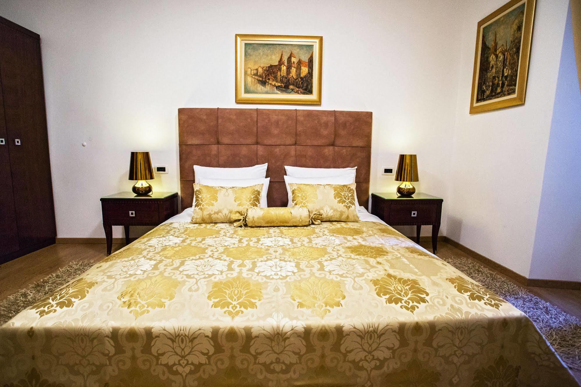 Grisogono Palace Heritage Residence Сплит Екстериор снимка